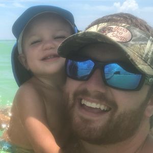 Meet your Posher, Casey